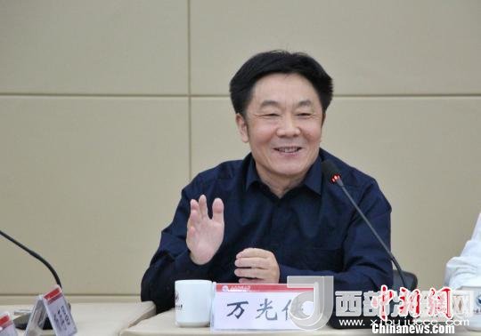 圖為山東師范大學副校長萬光俠在開幕式上發(fā)言?！≮w曉 攝