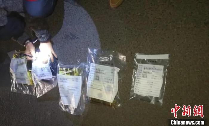 圖為云南警方查獲的毒品?！≡颇鲜」矎d供圖 攝