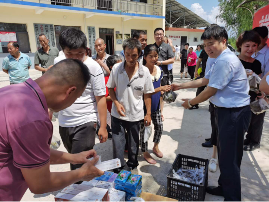 正在上傳... 1a14837ab6fb1244f773f26a8cb4ad8f.png