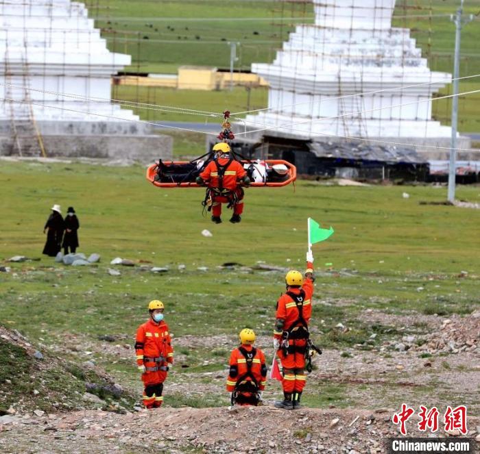 圖為應(yīng)急演練現(xiàn)場。青海省應(yīng)急廳