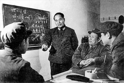 舍我其誰報國志，碧血丹心愛國情