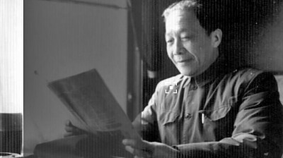 舍我其誰報國志，碧血丹心愛國情